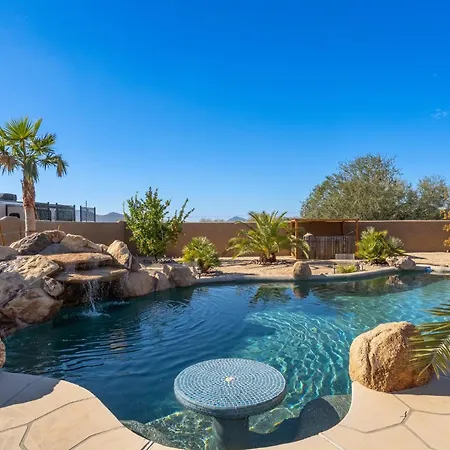 Cozy Quiet Home Bbq Pool Outdoor Entertaining-3